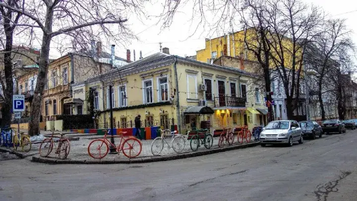 Цена европейской жизни: украинцы жалуются на высокую стоимость легализации документов для Германии