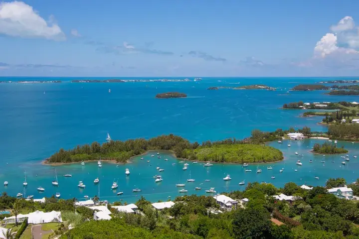 Власти Бермудских островов начали консультации по законодательству о бенефициарном реестре