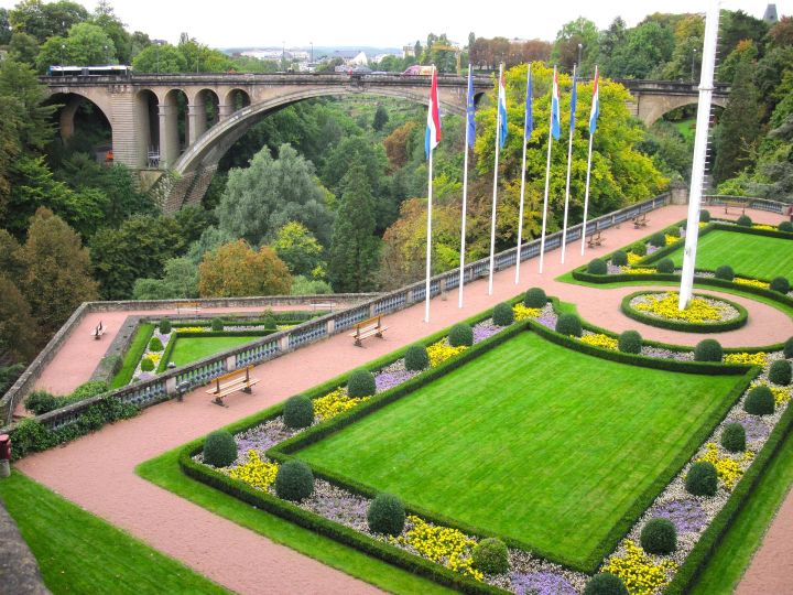 Люксембург открыл доступ к записям в реестре бенефициаров владельцам бизнеса