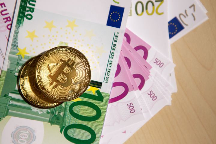 Европейский Союз усиливает контроль над крипто-транзакциями в новой директиве DAC8