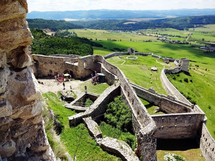 Кадастр недвижимости Словакии частично восстановлен после самой мощной в истории хакерской атаки Кадастр недвижимости Словакии частично восстановлен после самой мощной в истории хакерской атаки