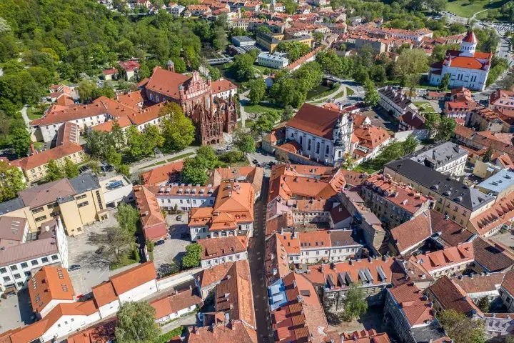 Власти Литвы оштрафовали криптокомпанию на 9,3 млн евро по обвинению в нарушении антироссийских санкций