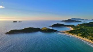 Ангилья, Багамы и британская заморская территория Теркс и Кайкос добавлены в список стран, не сотрудничающих с ЕС