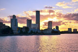 Жительница Екатеринбурга добилась через суд права на апостилирование диплома обанкротившегося вуза