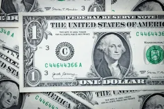 Новый порядок обращения валюты в России