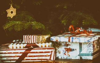 Праздник к нам приходит...