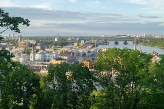 Нужен ли апостиль на российских документах для использования на Украине?