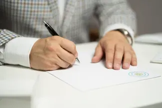 Власти РФ утвердили официальные правила перевода имен с латиницы на кириллицу