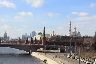 Резиденты недружественных государств будут совершать сделки с недвижимостью и ценными бумагами в особом порядке